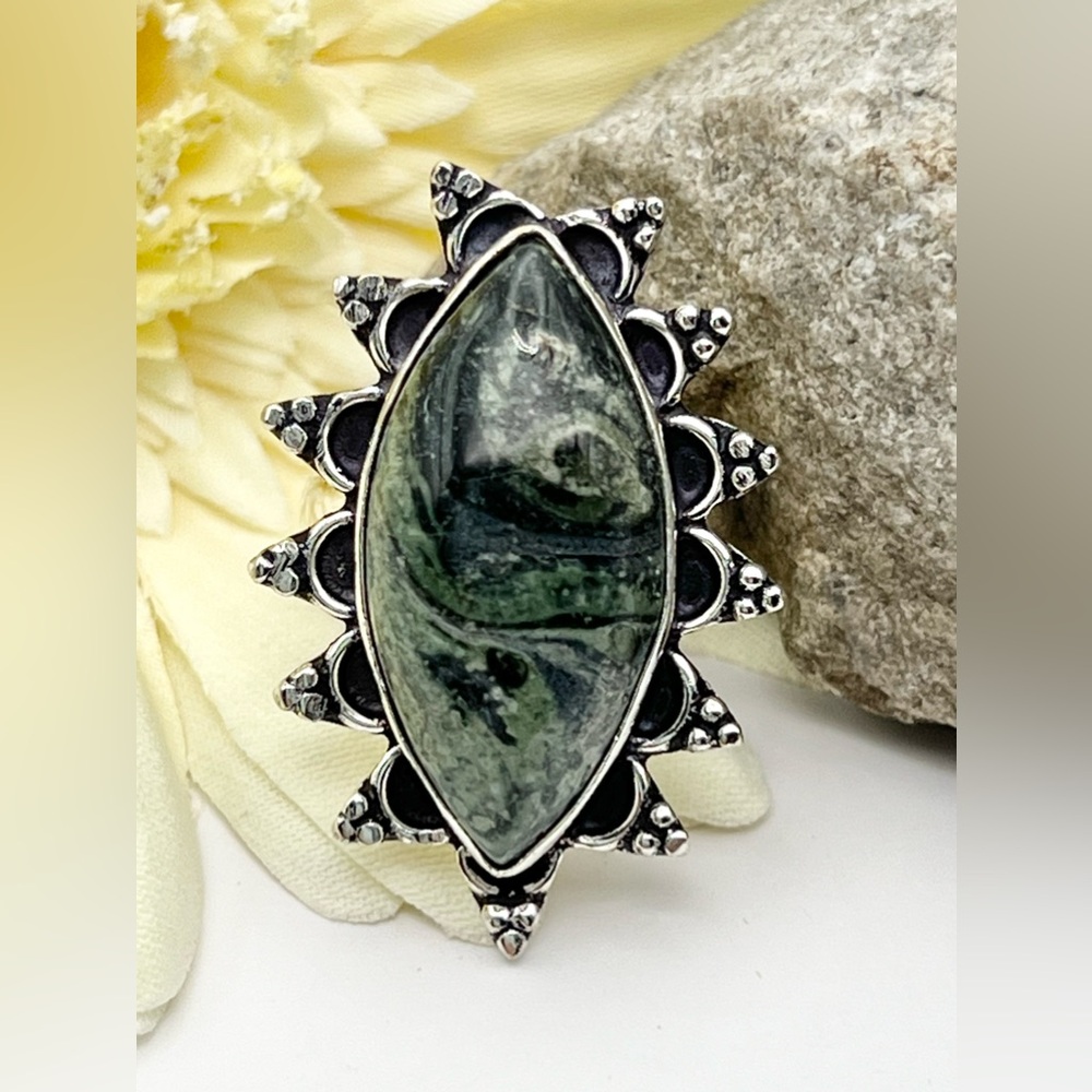STAR GALAXY GEMSTONE RING - Picture 4 of 9